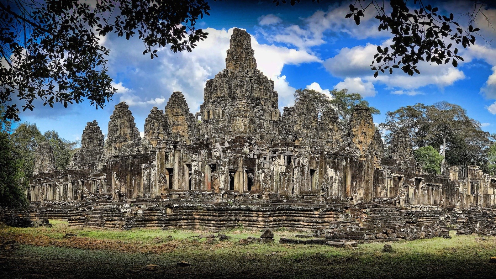 The Dancing Nymphs Of Angkor Cambodia Wandermelon